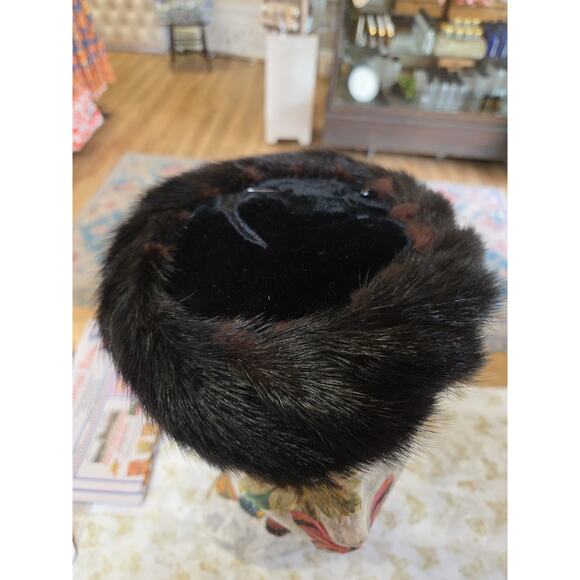 Vintage 1950s Sable Fur Hat With Pin - Picture 6 of 15